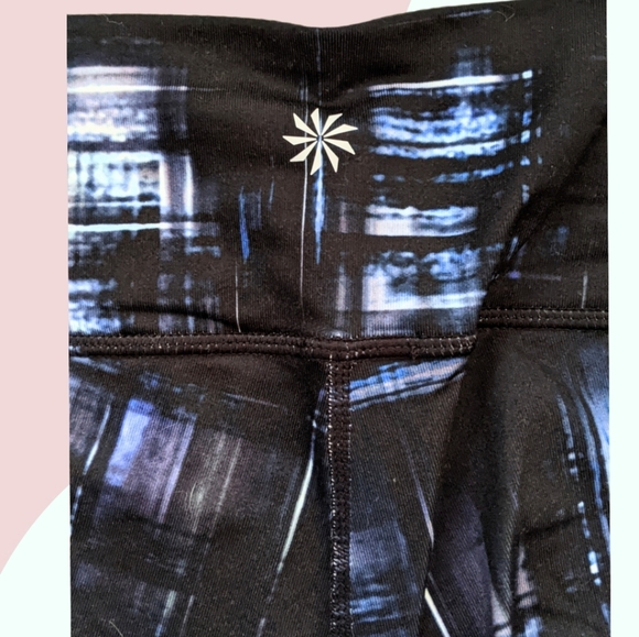 ATHLETA CHATURANGA LEGGING - Picture 5 of 5